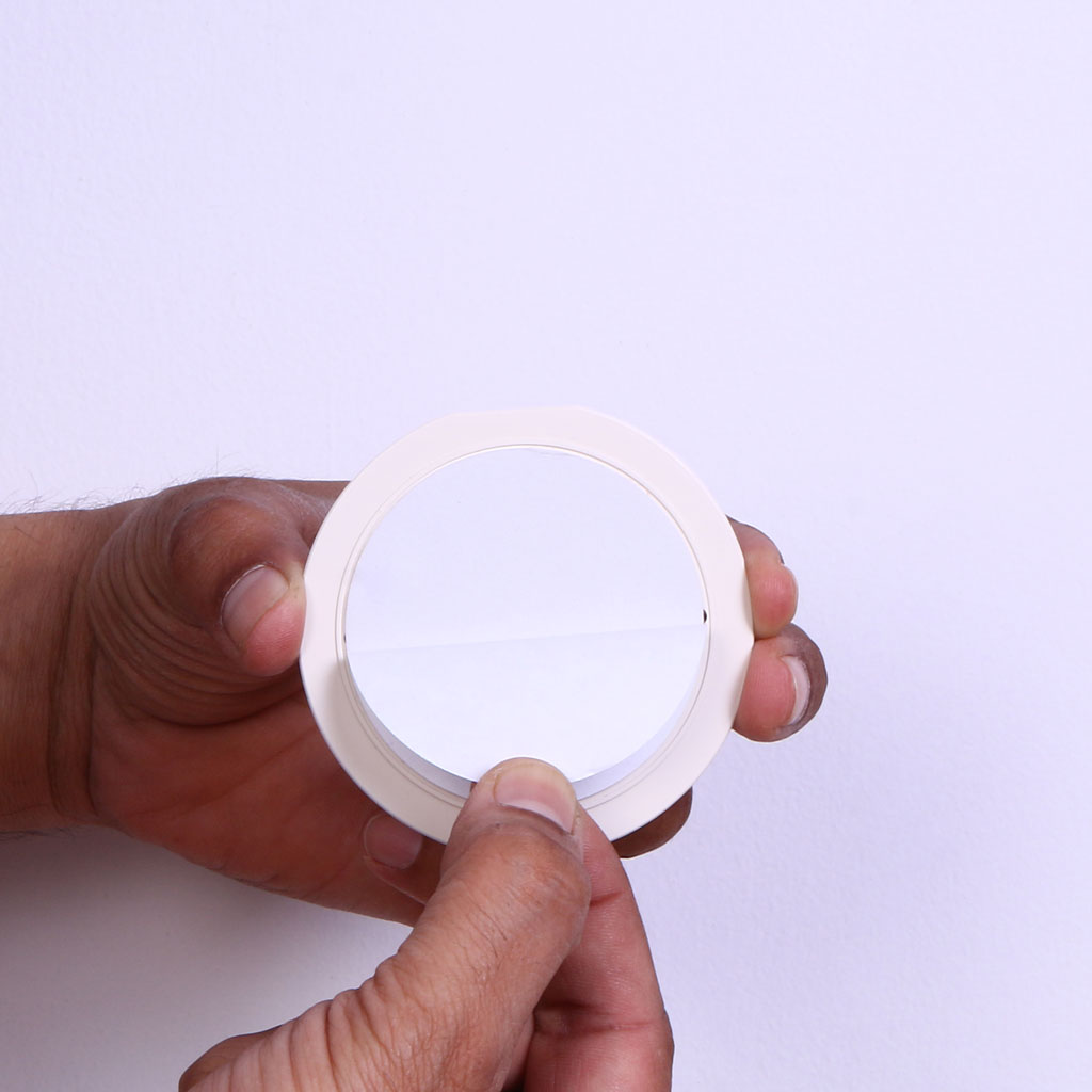 Luma Peacock LED Wall Lamp